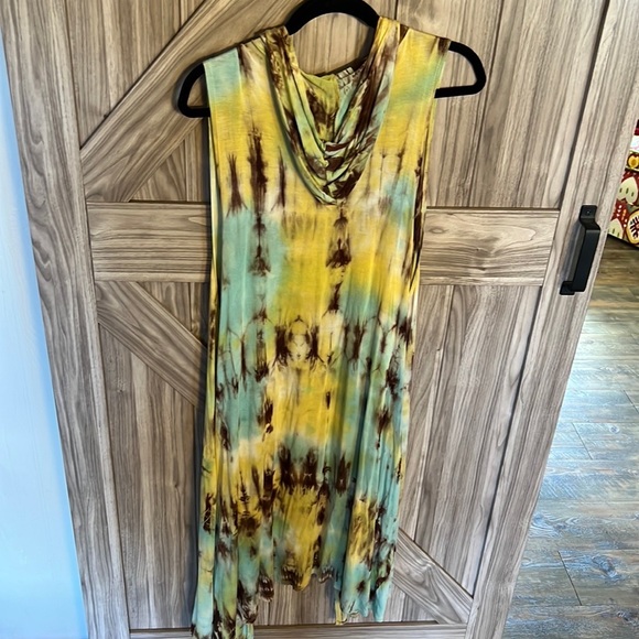 Very unique cardigan vest in full length.  Worn maybe once, basically new. - Picture 2 of 6